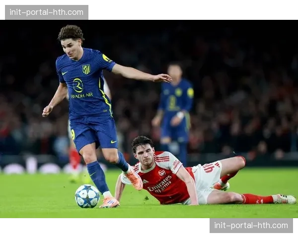 通讯：马德里举办“足球与社区”主题活动，阿尔瓦雷斯等球员参与